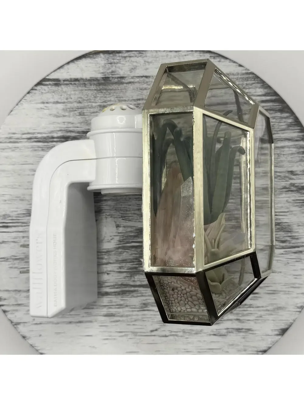 Bath & Body Works Geometric Plant & Crystal Terrarium Light Up Wallflower